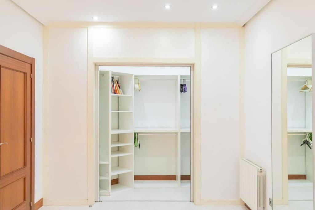 Apartament Indautxu Flat Next Stop *